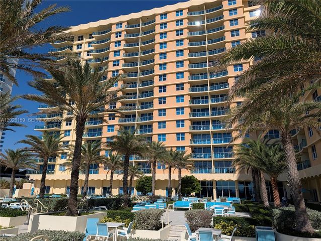 2501 S OCEAN DR PH23, Hollywood, FL 33019