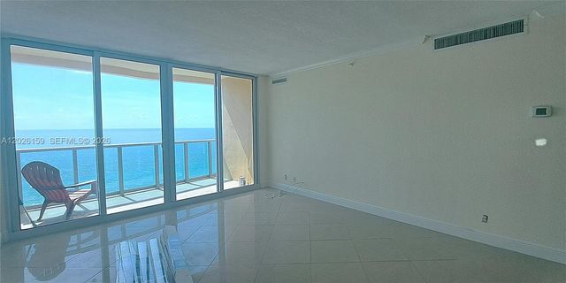 2501 S OCEAN DR PH23, Hollywood, FL 33019