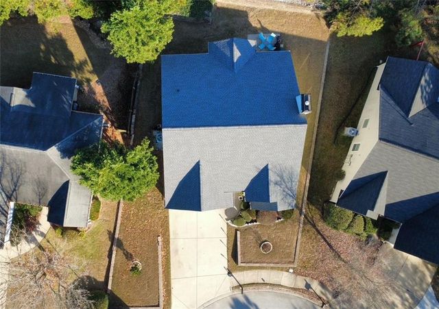 107 Logan Creek Court, Dallas, GA 30132