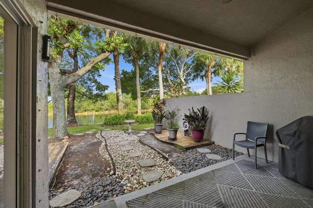 5673 NW 117th Avenue, Coral Springs, FL 33076