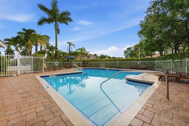 5673 NW 117th Avenue, Coral Springs, FL 33076