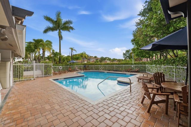 5673 NW 117th Avenue, Coral Springs, FL 33076