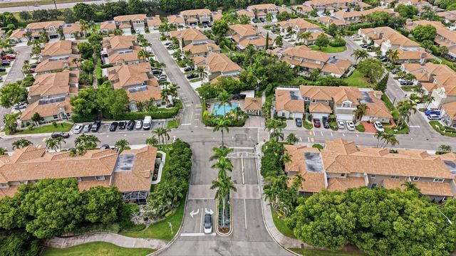 5673 NW 117th Avenue, Coral Springs, FL 33076