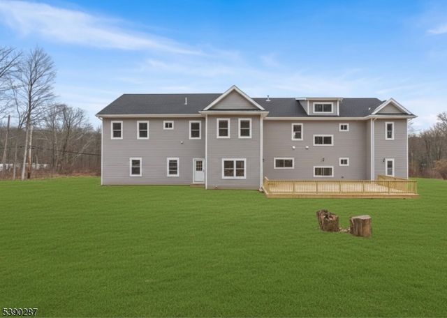 108 Mt Olive Rd, Mount Olive Twp., NJ 07836