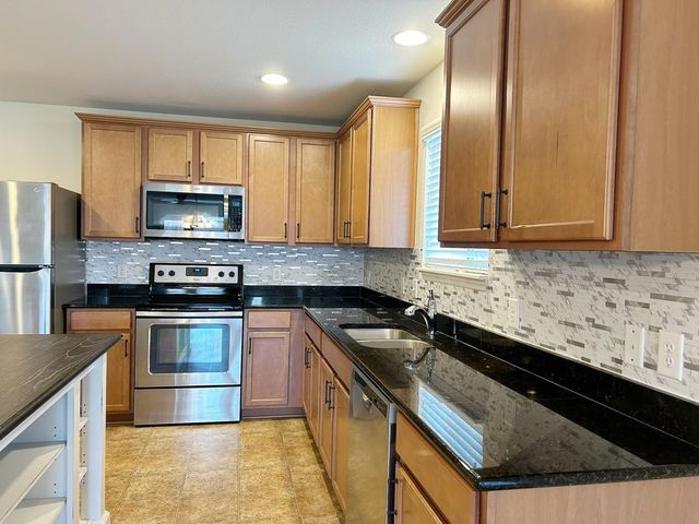 3104 Manuel Creek Drive, Little Elm, TX 75068