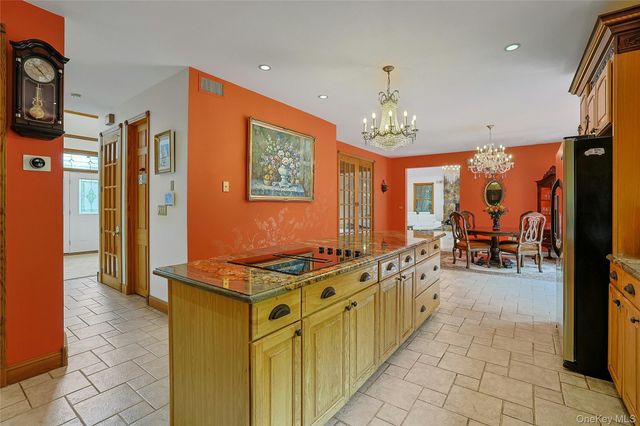 141 Old Tuxedo Road, Monroe, NY 10950