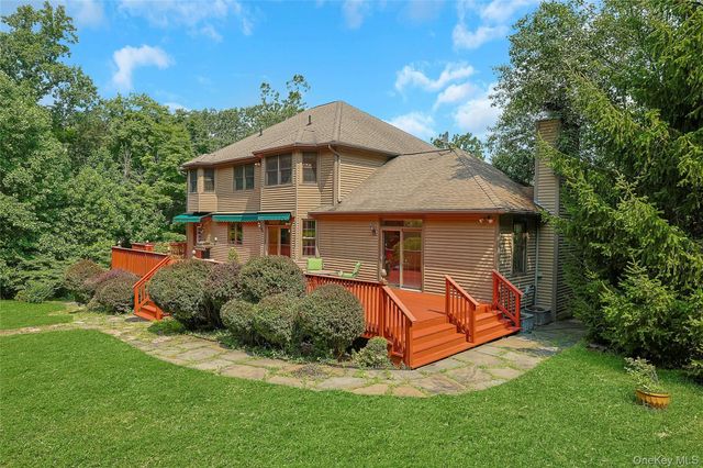 141 Old Tuxedo Road, Monroe, NY 10950