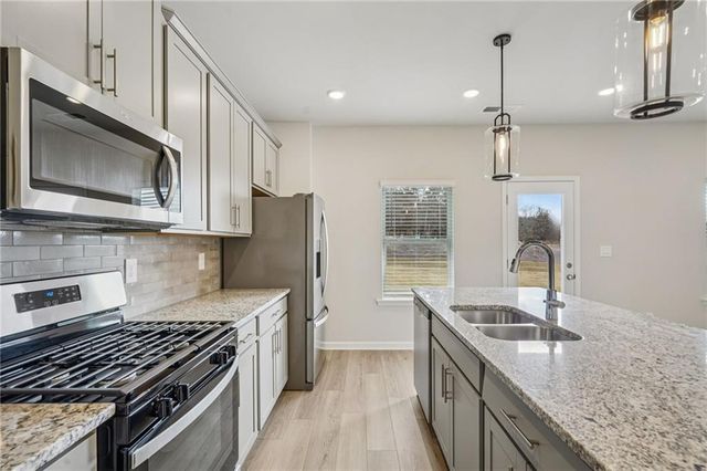 2004 Nolan Way, Conyers, GA 30013