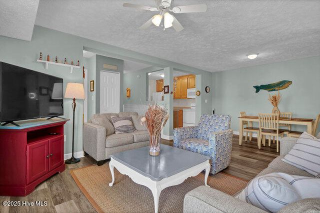 1701 Bowfin Lane Unit B, Carolina Beach, NC 28428