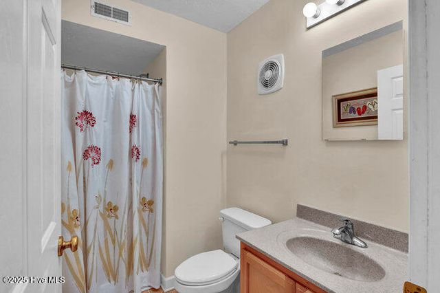 1701 Bowfin Lane Unit B, Carolina Beach, NC 28428