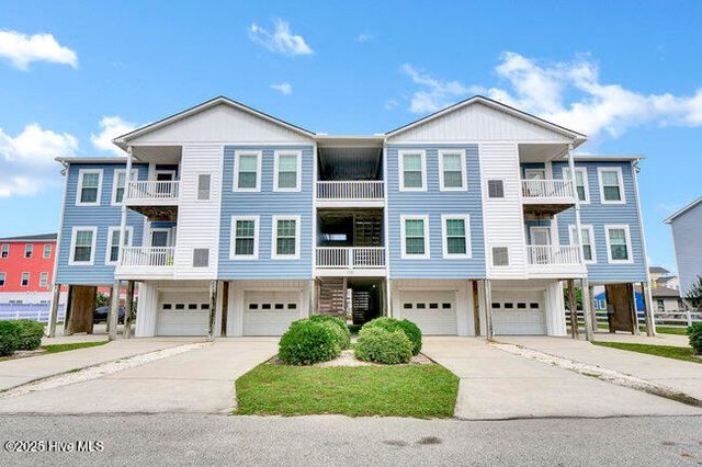 1701 Bowfin Lane Unit B, Carolina Beach, NC 28428