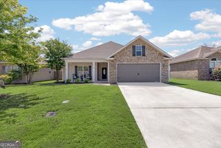 129 Savannah Lane, Bonaire, GA 31005
