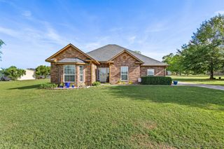 64 Floyd Everet, Colbert, OK 74733