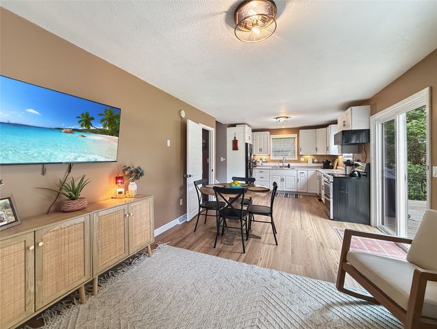 8517 MEADVILLE Road, Girard, PA 16417