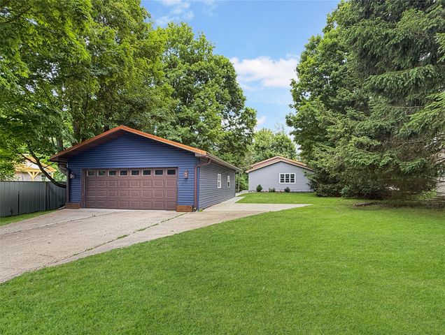 8517 MEADVILLE Road, Girard, PA 16417