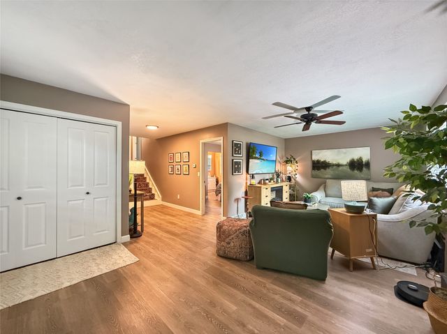8517 MEADVILLE Road, Girard, PA 16417