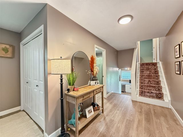 8517 MEADVILLE Road, Girard, PA 16417
