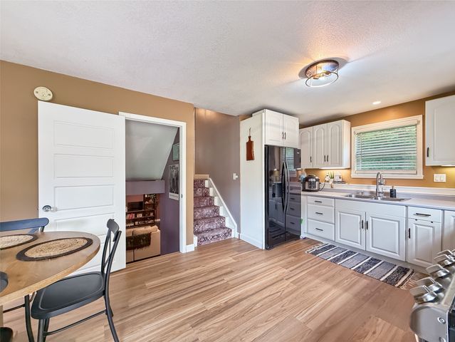8517 MEADVILLE Road, Girard, PA 16417