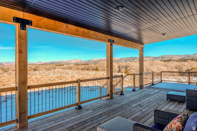 152 W BRYCE GATE CIR, Hatch, UT 84735