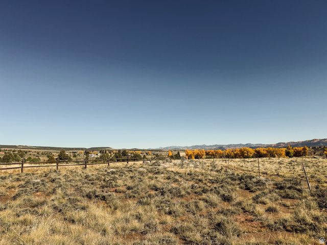 152 W BRYCE GATE CIR, Hatch, UT 84735