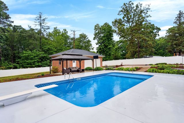 105 Skyuka Circle Road, Landrum, SC 29356