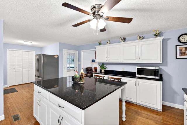 105 Skyuka Circle Road, Landrum, SC 29356
