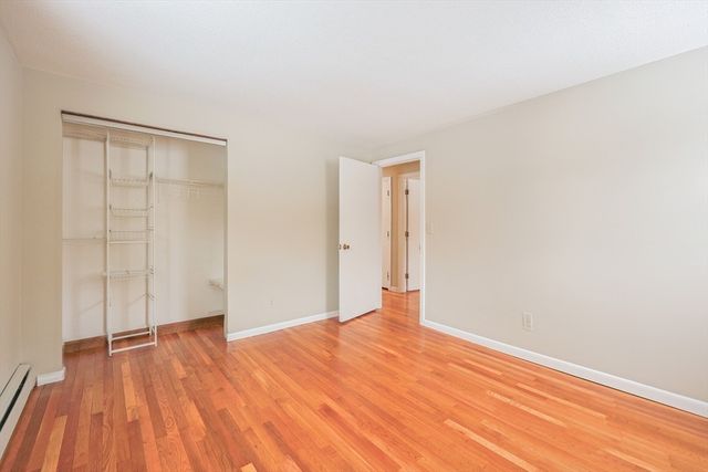 22 Greenview Drive, Holliston, MA 01746