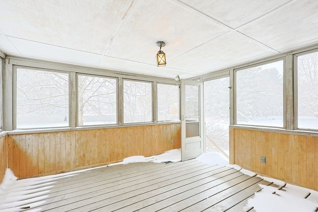 22 Greenview Drive, Holliston, MA 01746