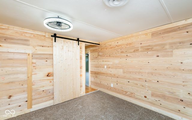 3299 W Wheeler Hollow Road, Vallonia, IN 47281