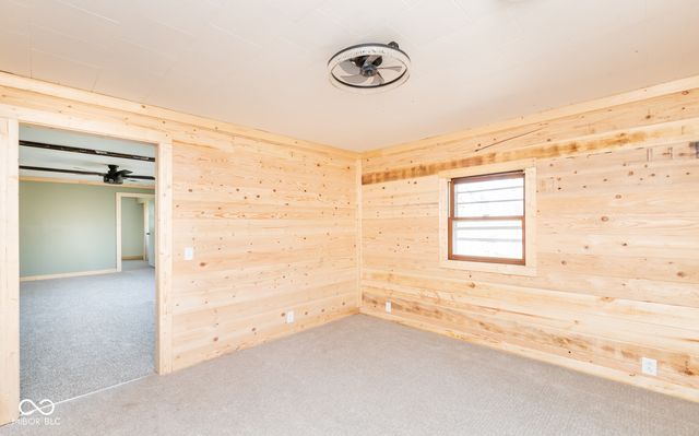 3299 W Wheeler Hollow Road, Vallonia, IN 47281