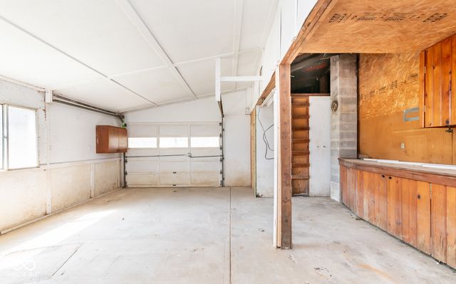 3299 W Wheeler Hollow Road, Vallonia, IN 47281