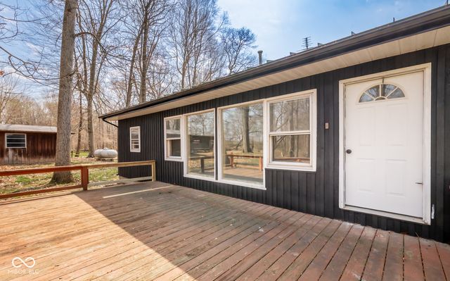 3299 W Wheeler Hollow Road, Vallonia, IN 47281