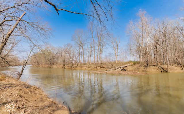 3299 W Wheeler Hollow Road, Vallonia, IN 47281