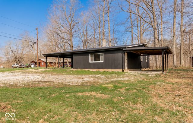 3299 W Wheeler Hollow Road, Vallonia, IN 47281