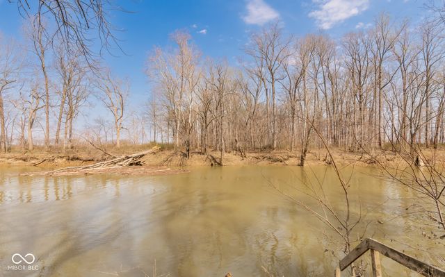 3299 W Wheeler Hollow Road, Vallonia, IN 47281