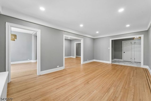 131 Kensington Ave D5, Jersey City, NJ 07304