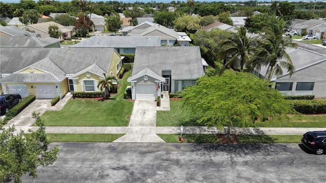 715 SE 22nd Lane, Homestead, FL 33033