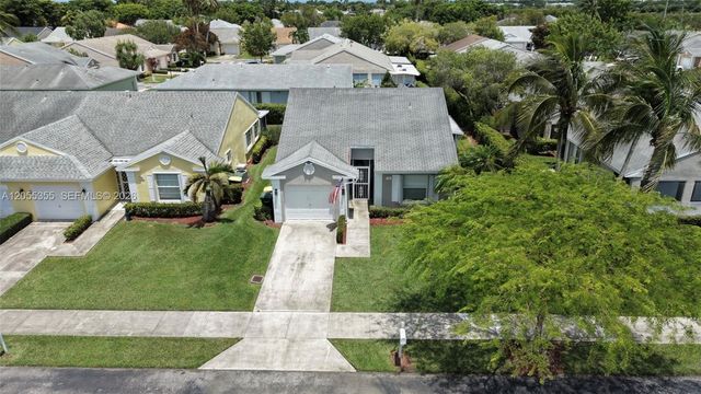 715 SE 22nd Lane, Homestead, FL 33033