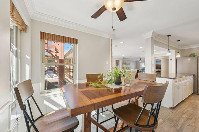 12527 Honeywood Trail, Houston, TX 77077