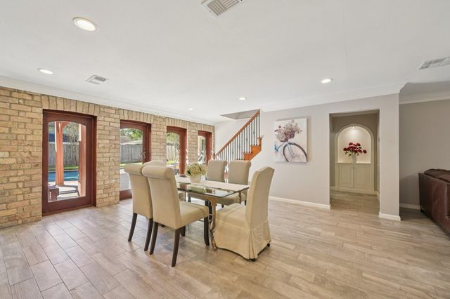 12527 Honeywood Trail, Houston, TX 77077