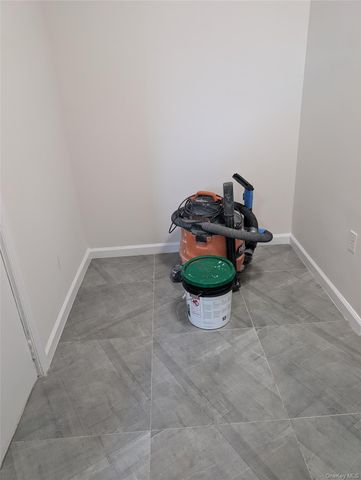 1902 Kings Highway 2R, Brooklyn, NY 11229