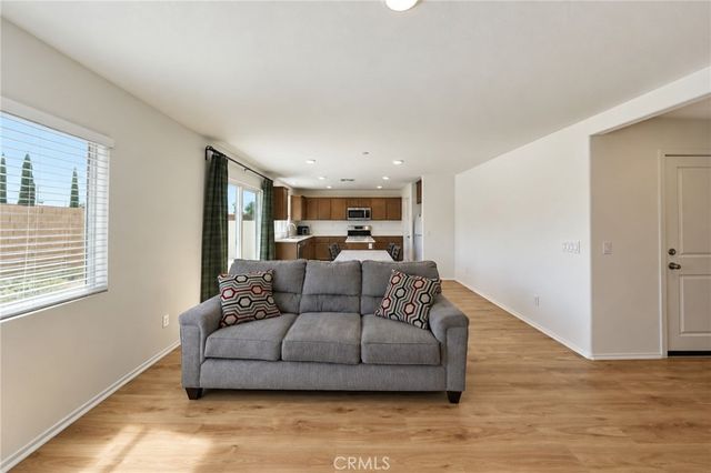 1248 Goldenbrush Way, Banning, CA 92220
