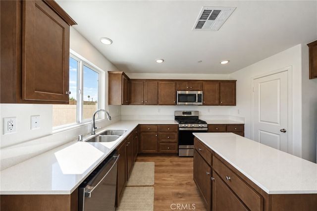 1248 Goldenbrush Way, Banning, CA 92220