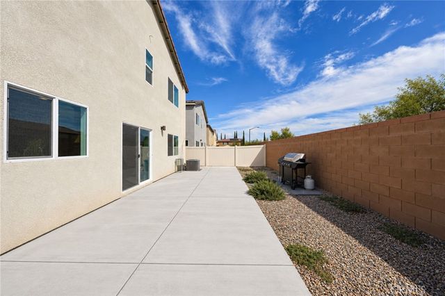 1248 Goldenbrush Way, Banning, CA 92220