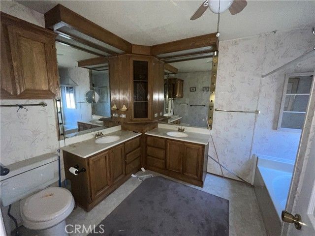 24600 Mountain Avenue 119, Hemet, CA 92544