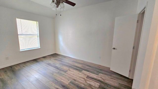 9324 Warren Drive, Mckinney, TX 75071