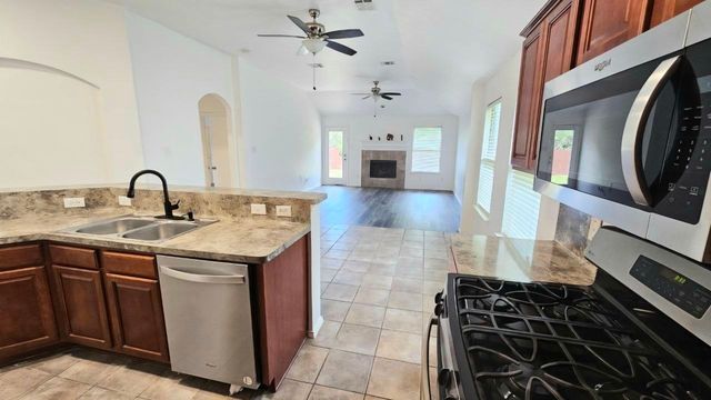 9324 Warren Drive, Mckinney, TX 75071