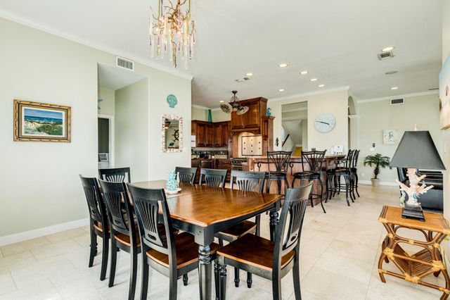 4227 Vista Boulevard, Galveston, TX 77554