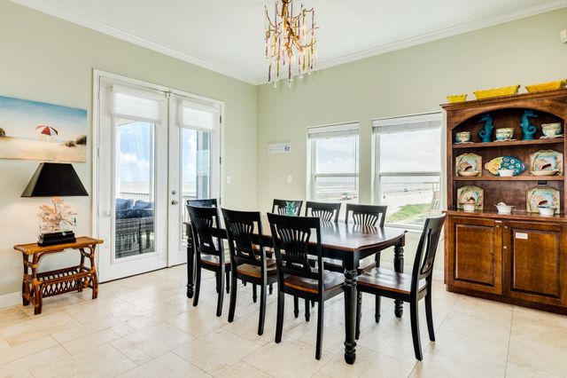 4227 Vista Boulevard, Galveston, TX 77554