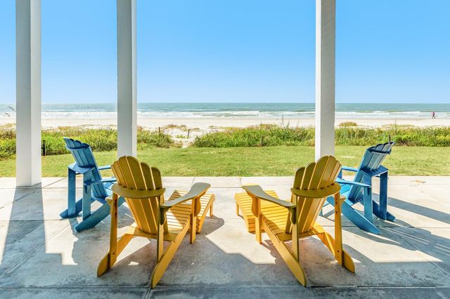 4227 Vista Boulevard, Galveston, TX 77554